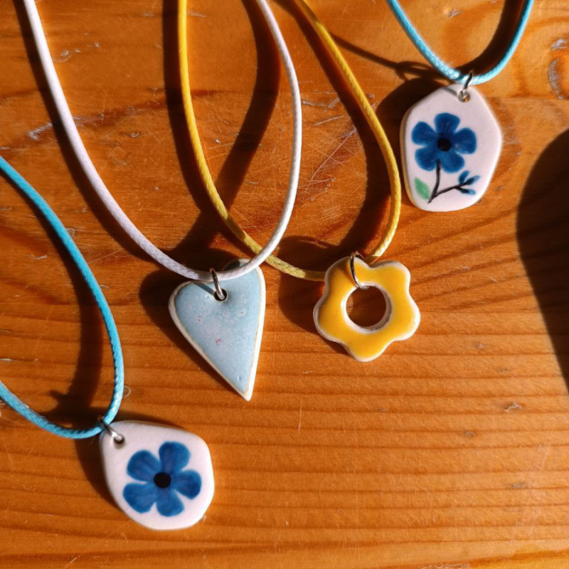 Подвеска на шею ручной работы фигурная Fabrica